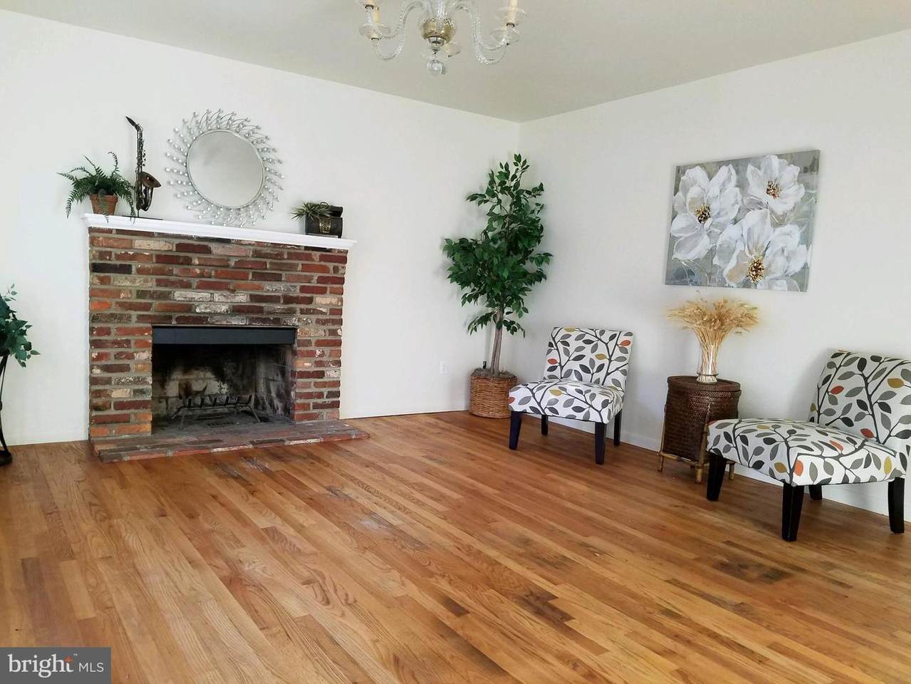 1628 Colony Road - Photo 1