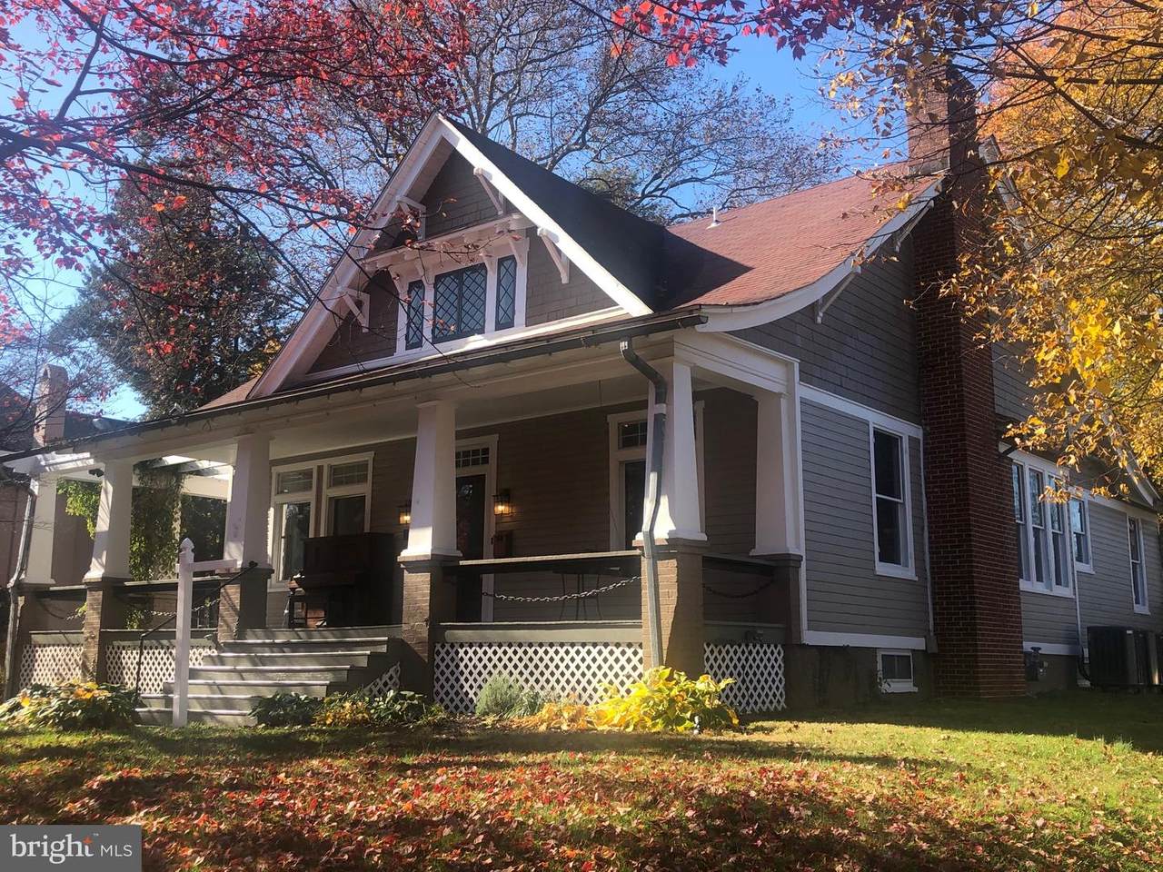 403 Elm Street - Photo 1