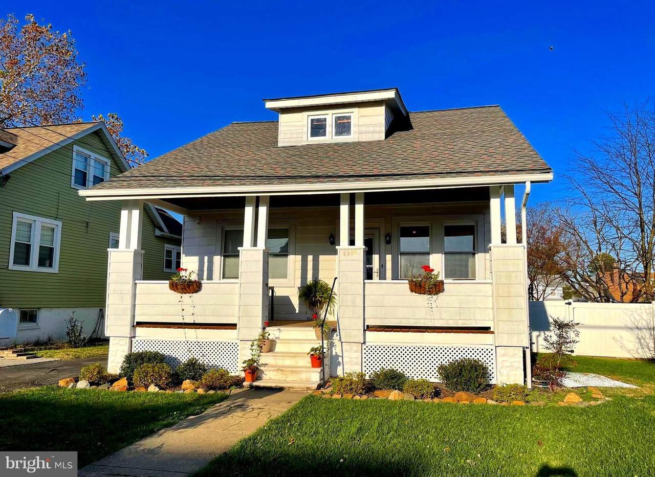1314 Birch Avenue - Photo 1