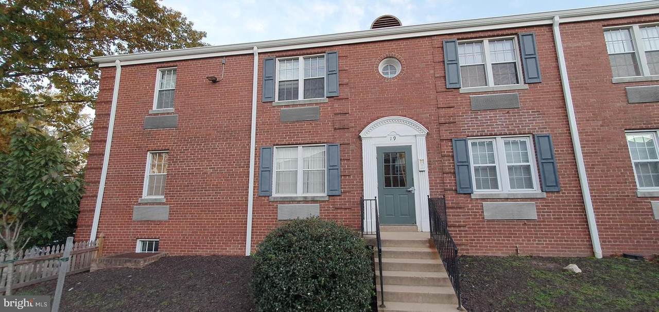 19 Auburn Court - Photo 1