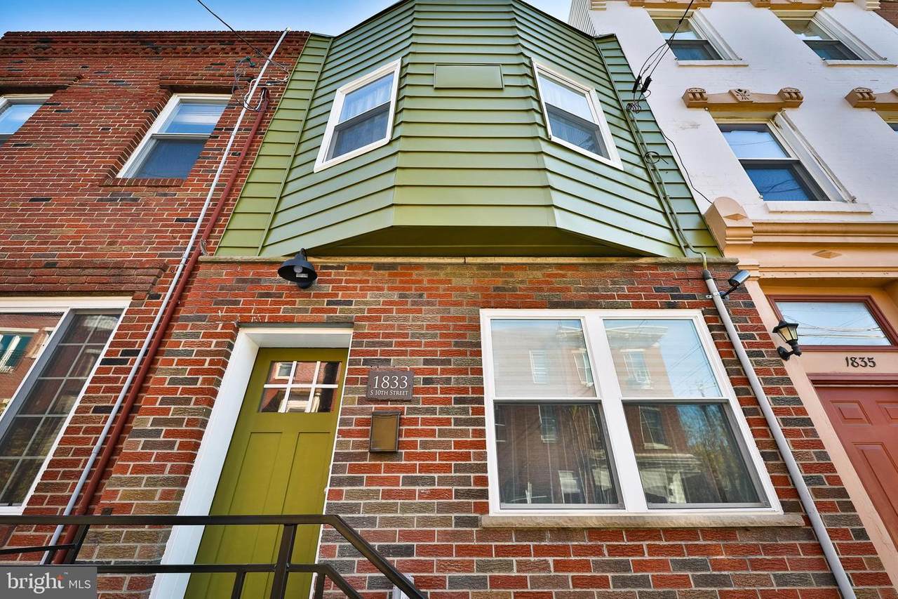 1833 10TH Street - Photo 1