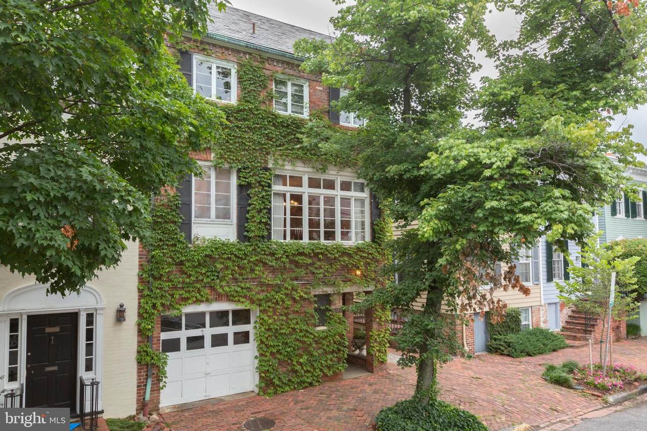 2817 Dumbarton Street - Photo 1