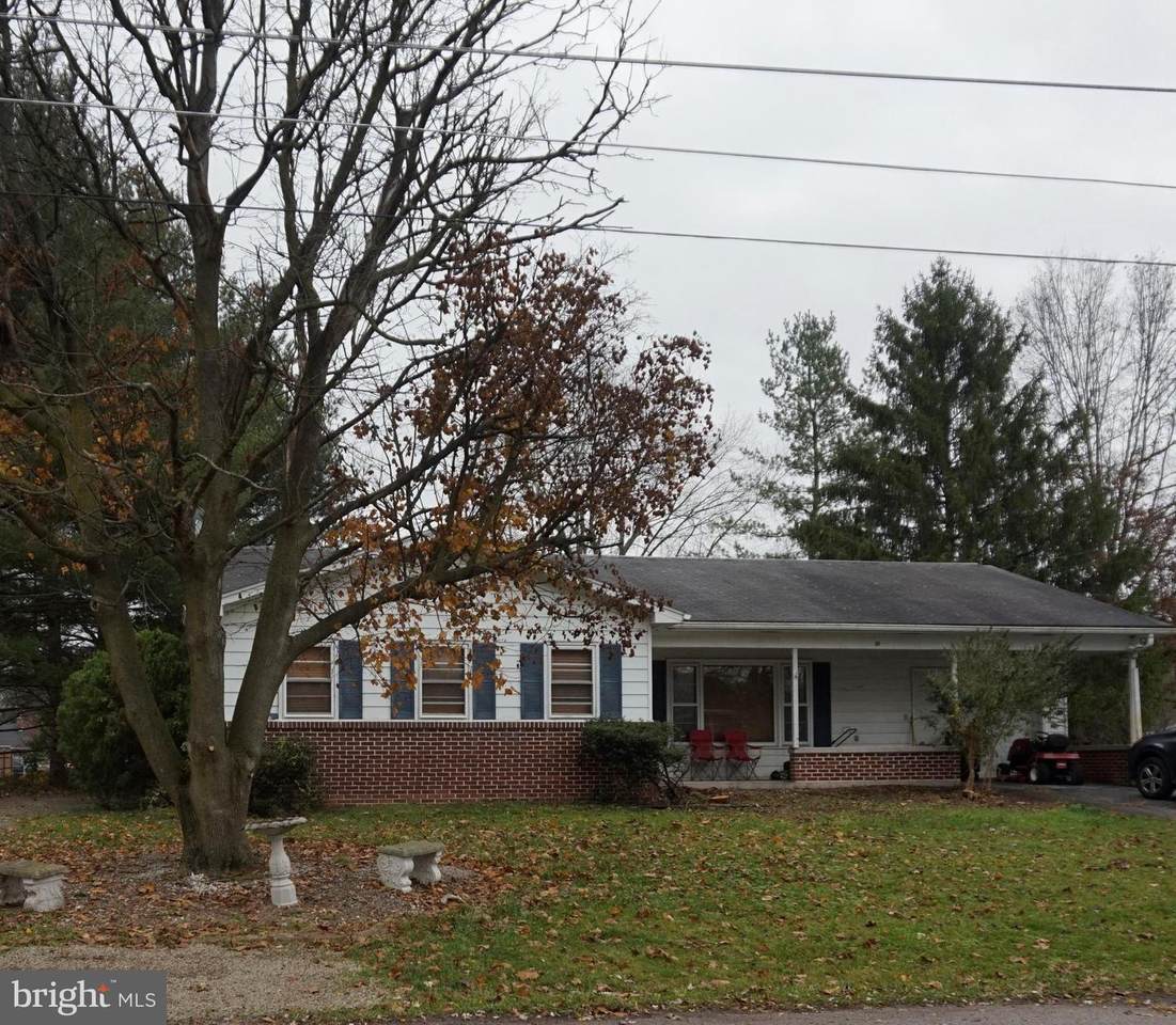 20 Cumberland Drive - Photo 1