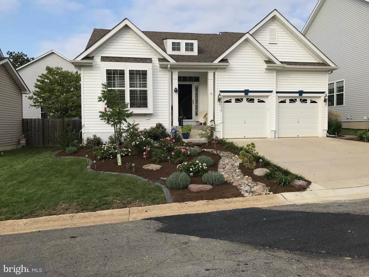 46112 Nancy Court - Photo 1