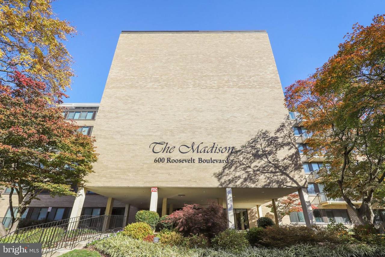600 Roosevelt Boulevard - Photo 1