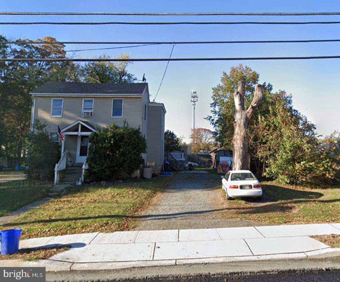 321 Evesham Avenue - Photo 1