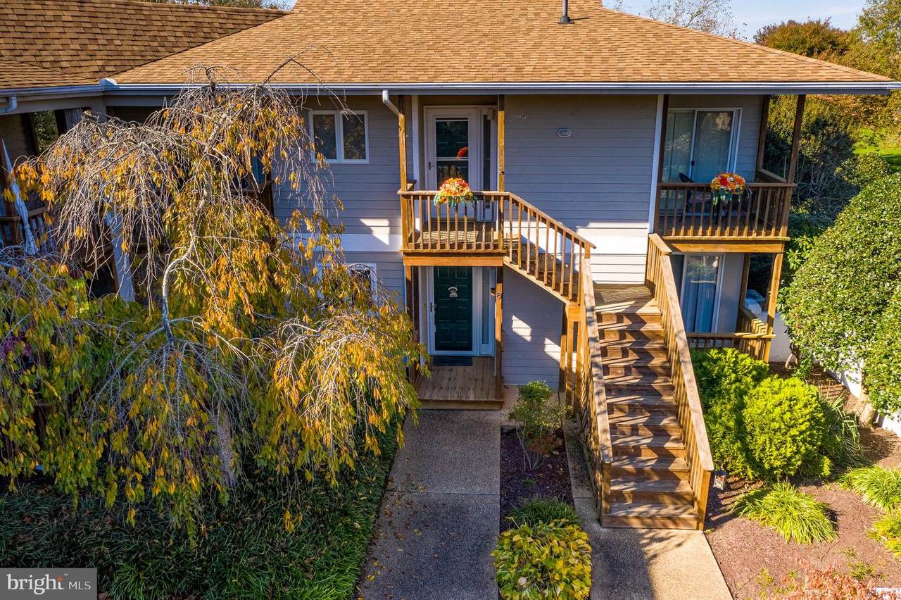 18490 Carters Grove Circle - Photo 1
