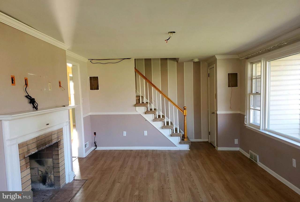 3808 Rosewood Avenue - Photo 1