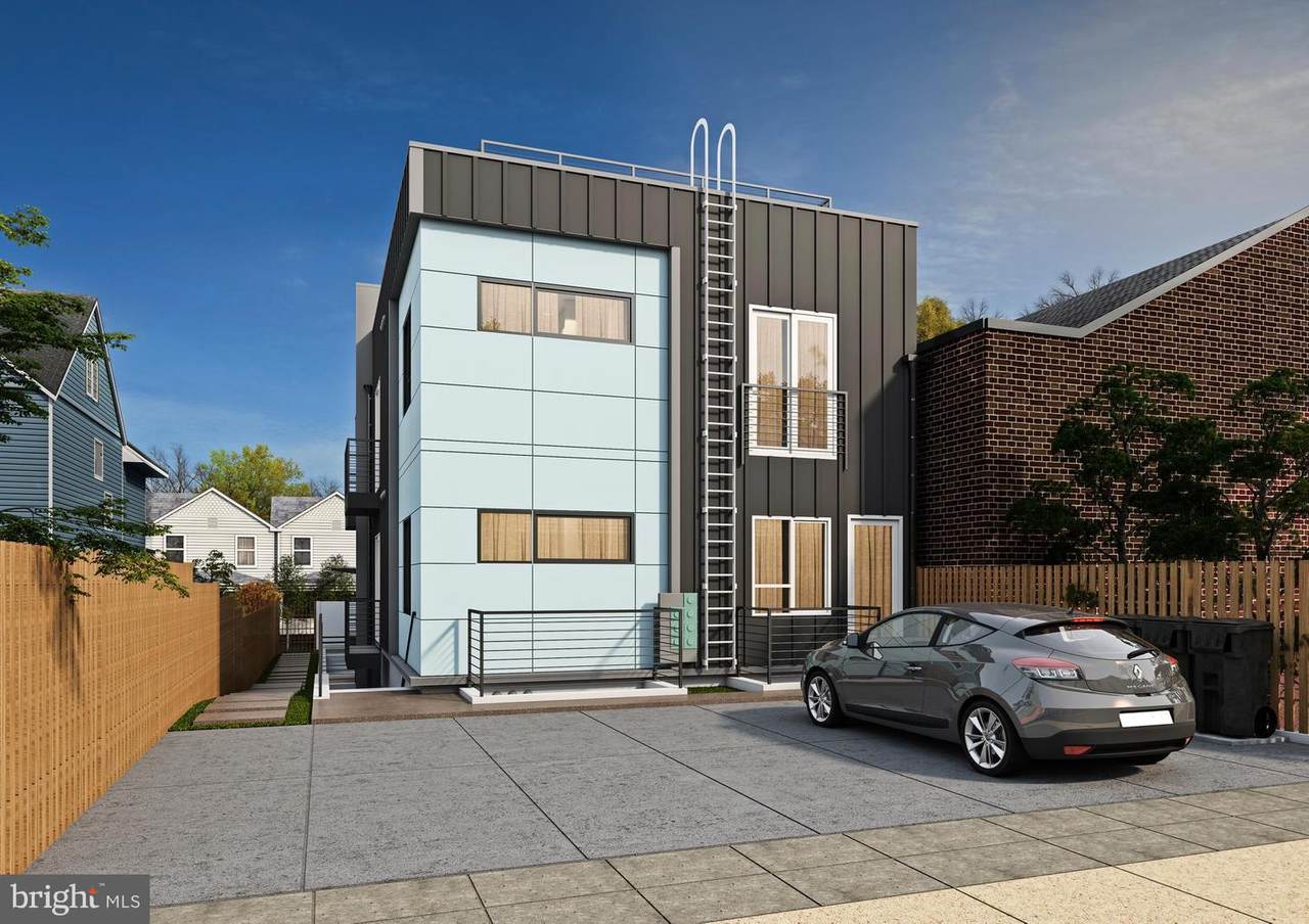 2929 12TH Street - Photo 1