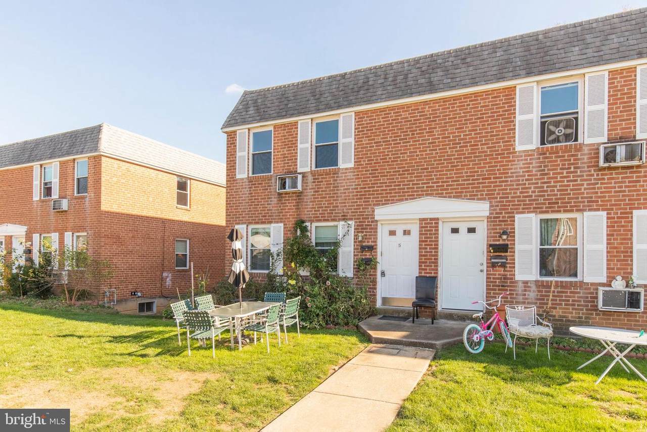5 Manor Road - Photo 1