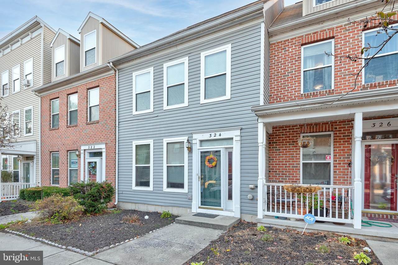 324 Hamilton Street - Photo 1