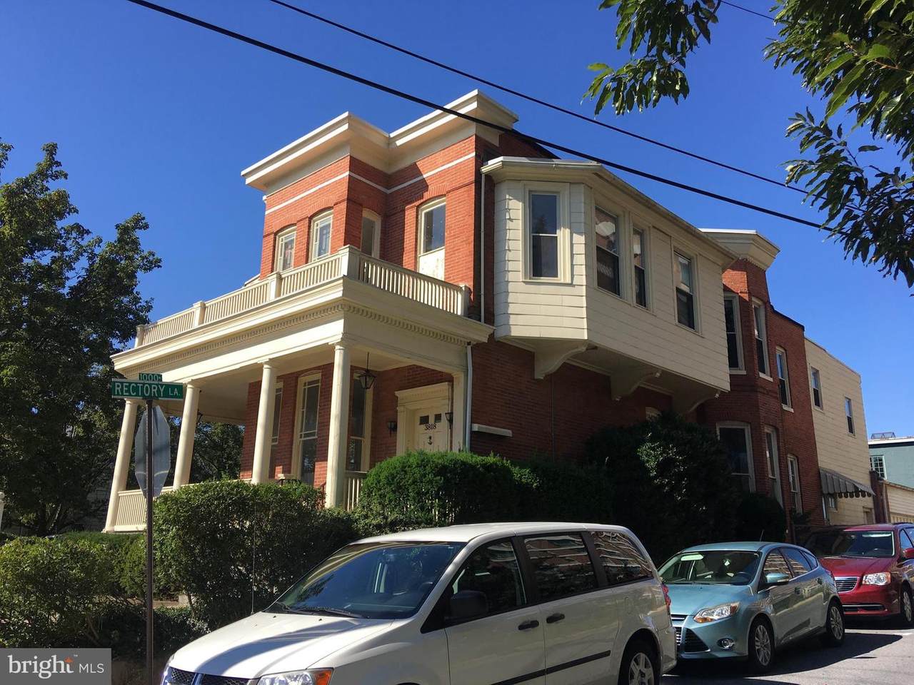 3818 Roland Avenue - Photo 1