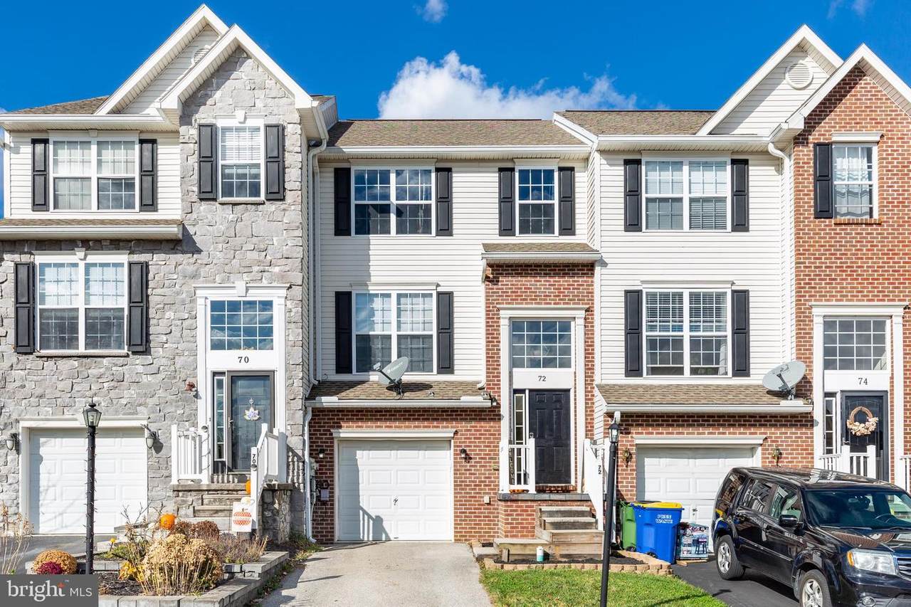 72 Sara Lane - Photo 1
