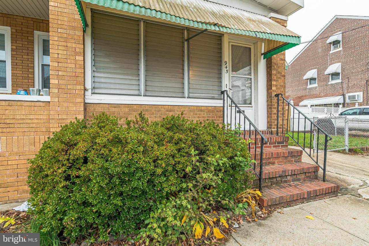 945 Revere Avenue - Photo 1