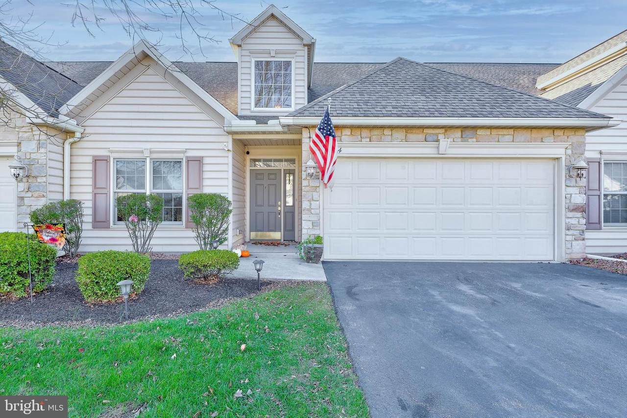224 Brookridge Court - Photo 1