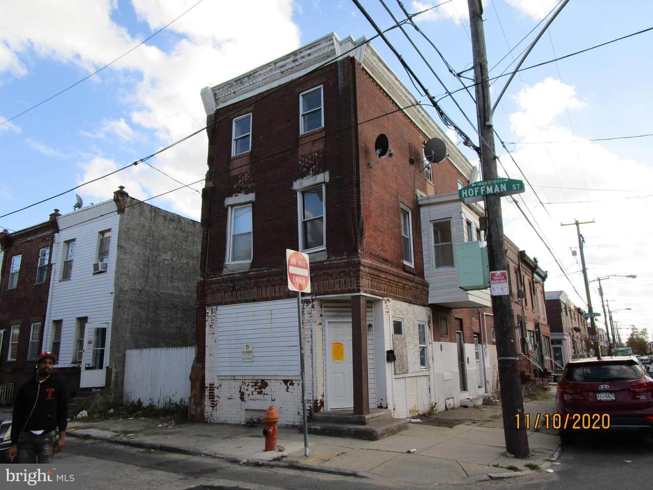 1854 Hoffman Street - Photo 1