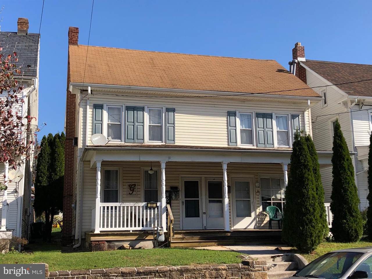 225-227 Main Street - Photo 1