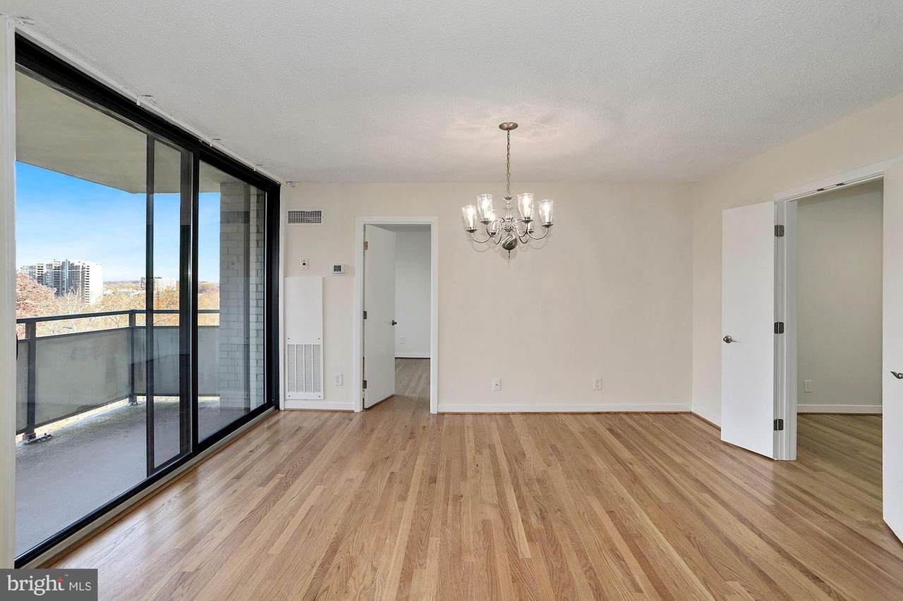 5225 Pooks Hill Road - Photo 1
