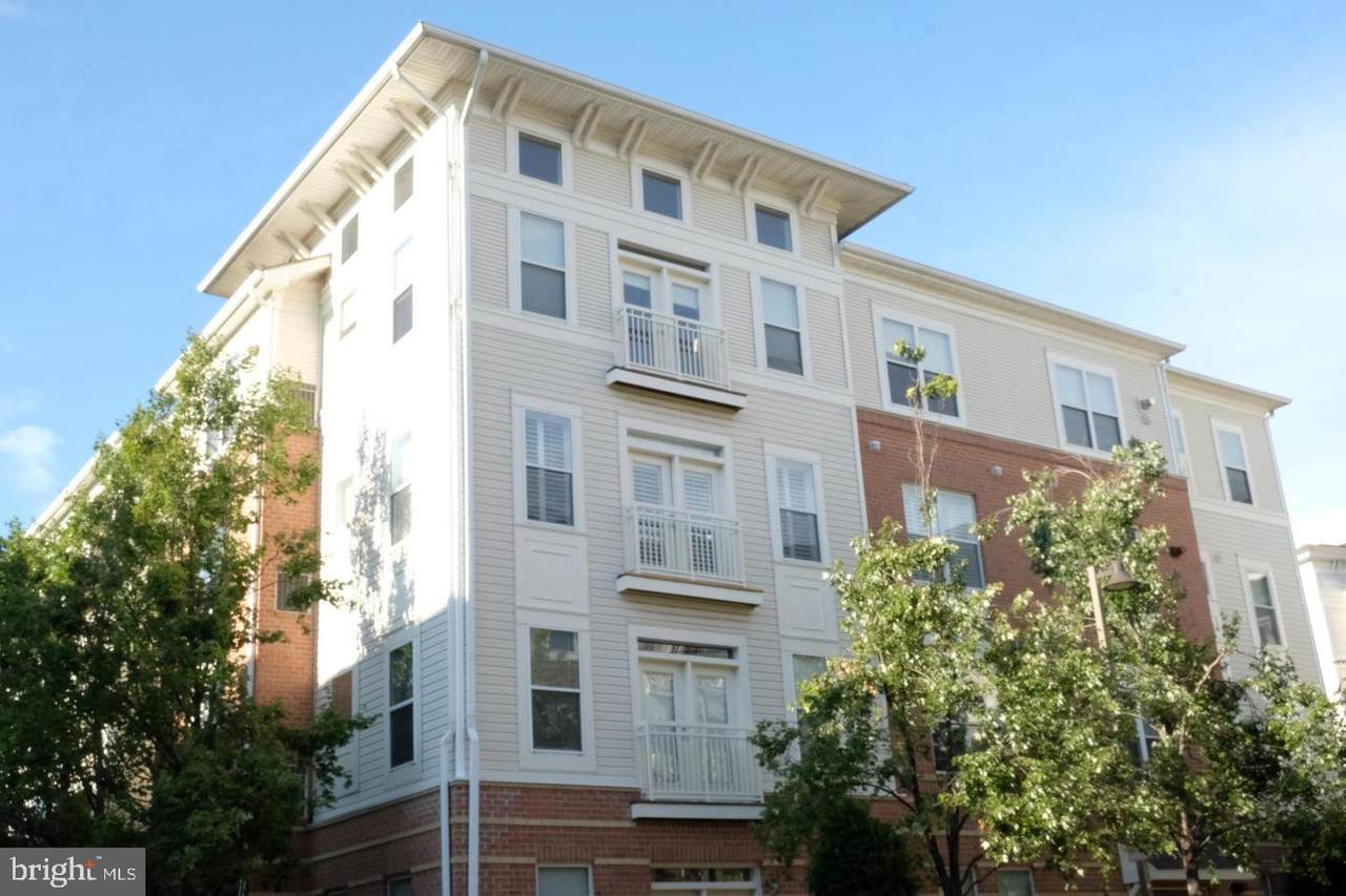 9480 Virginia Center Boulevard - Photo 1