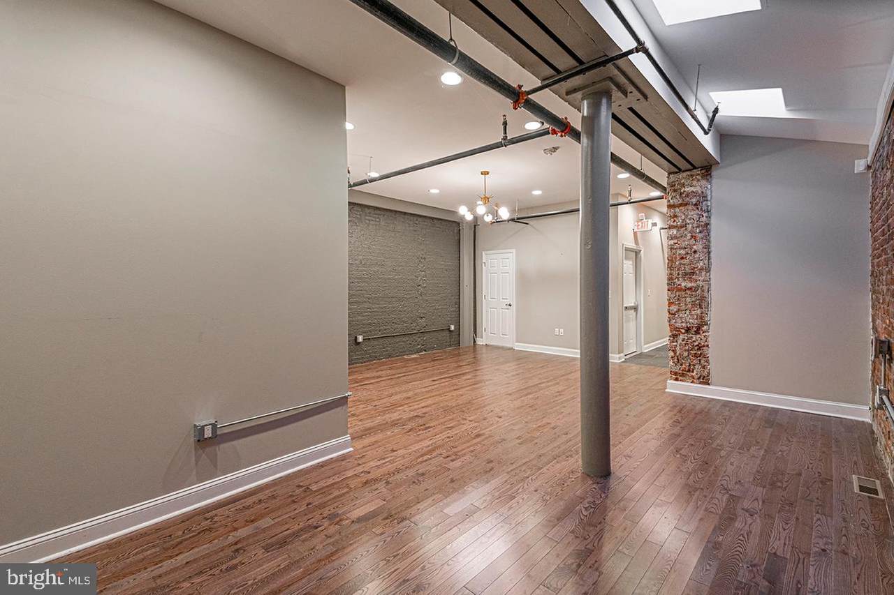 715 Sansom Street - Photo 1