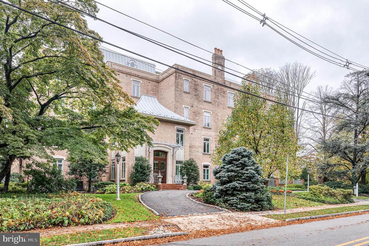 414 Old Lancaster Road - Photo 1