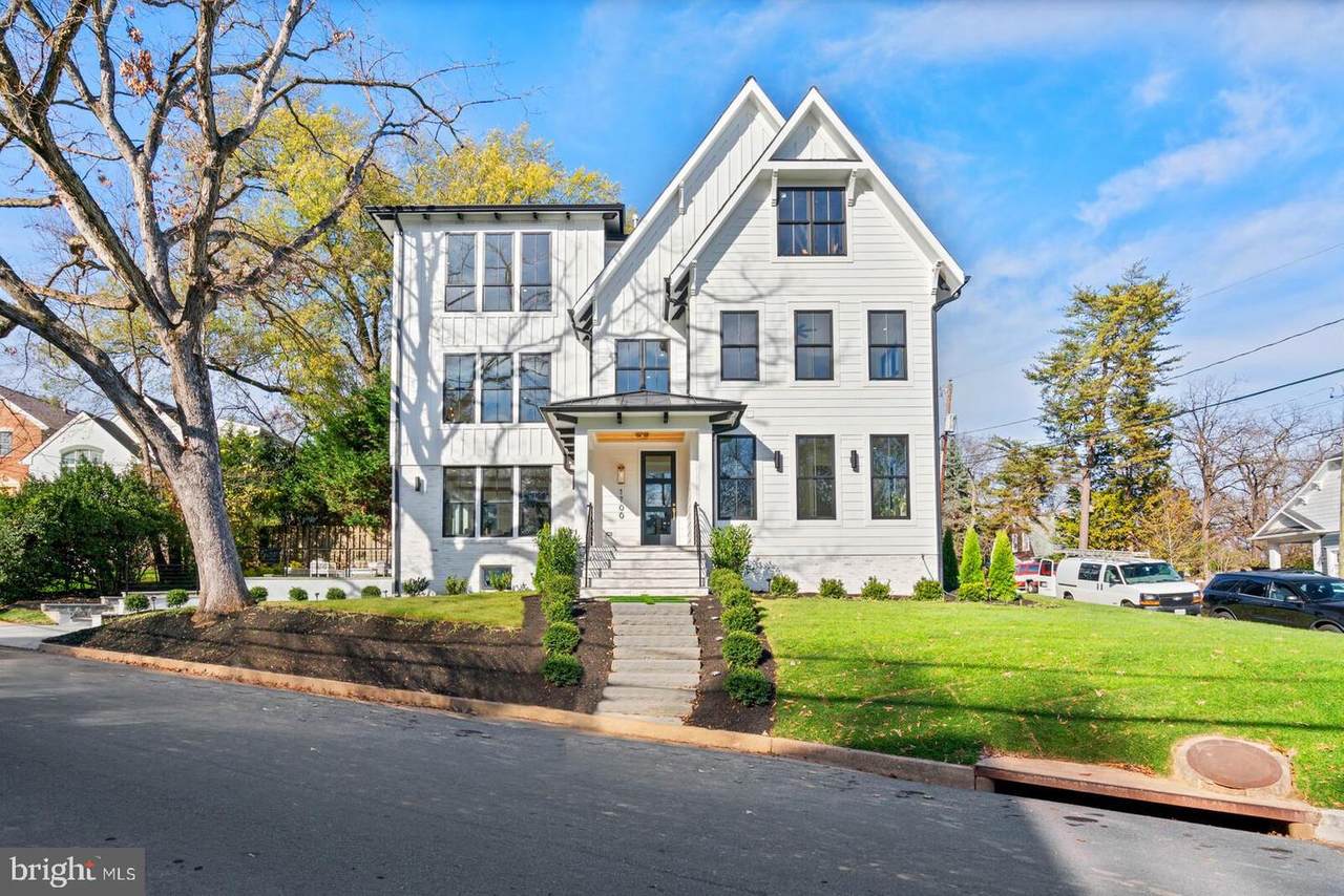 1700 Quebec Street - Photo 1