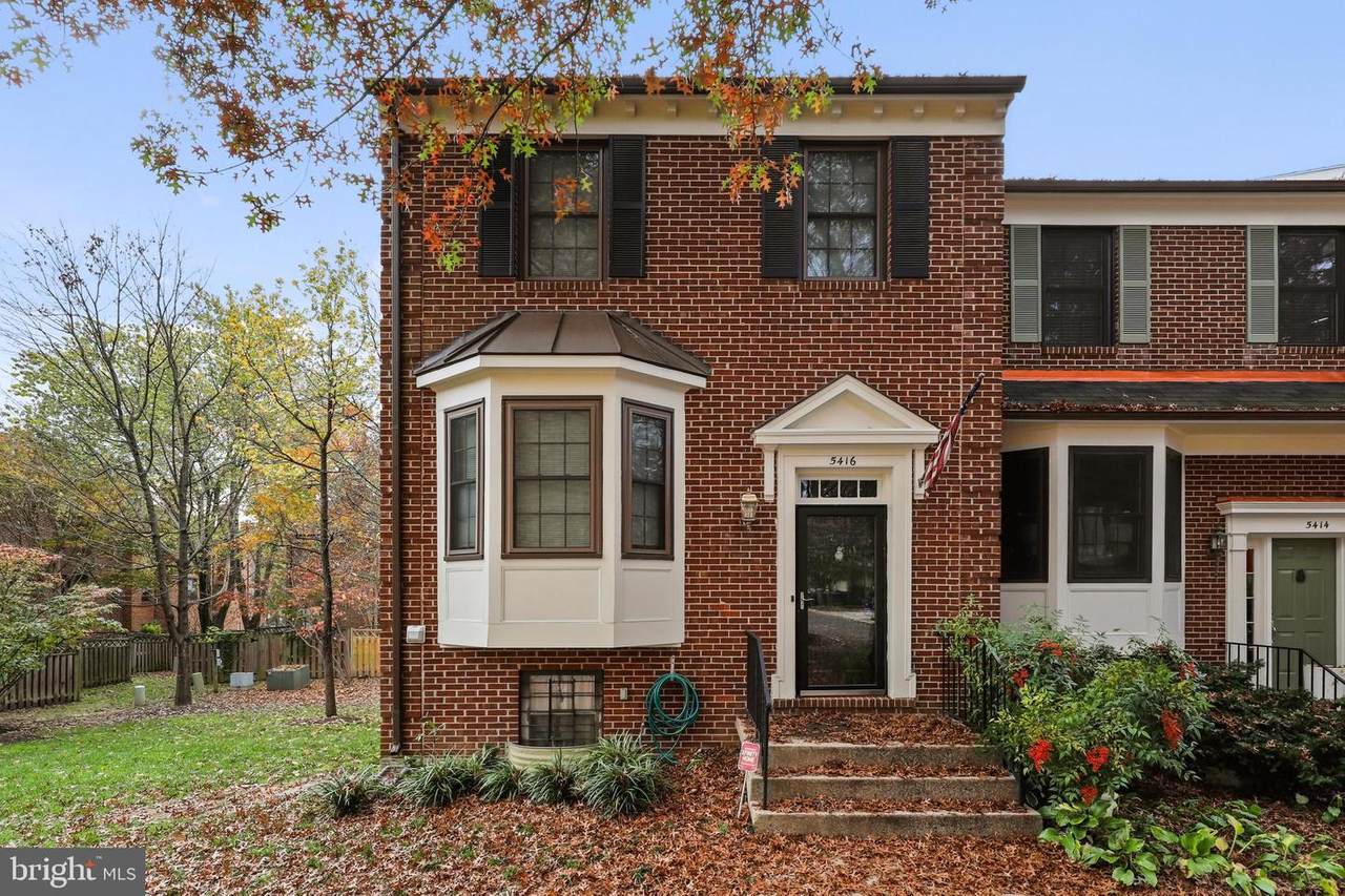 5416 Wycklow Court - Photo 1