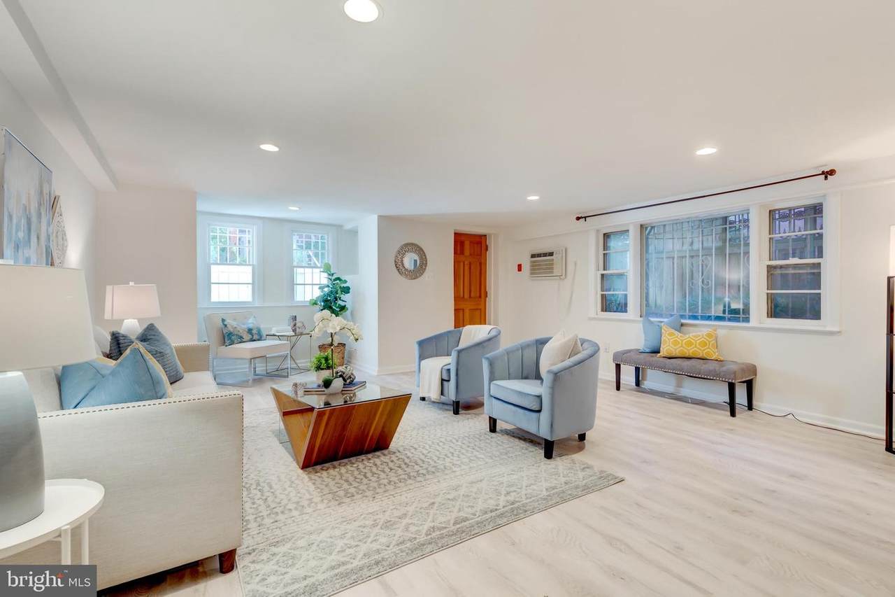 2013 Kalorama Road - Photo 1