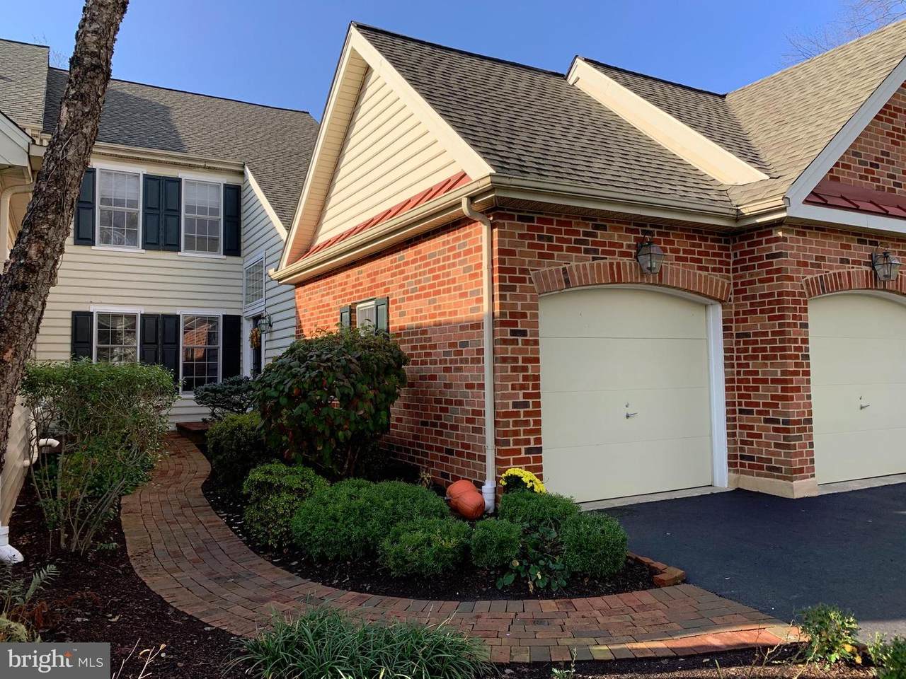 45 Wincrest Drive - Photo 1