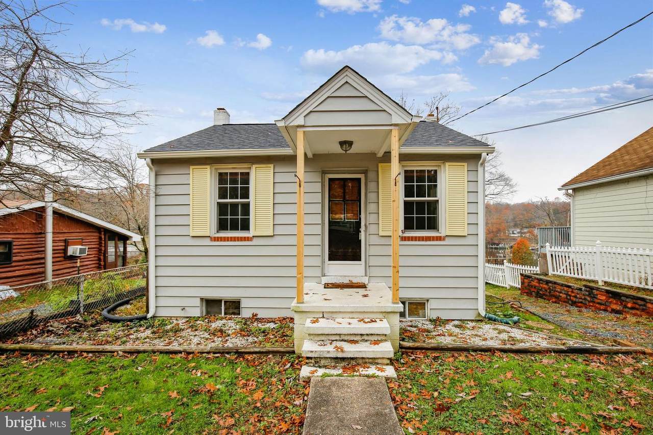 1500 Park Lane - Photo 1