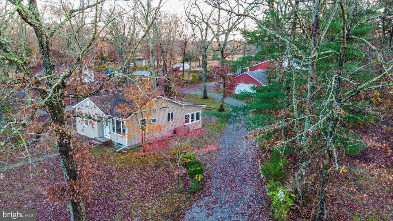 3627 Moores Avenue - Photo 1