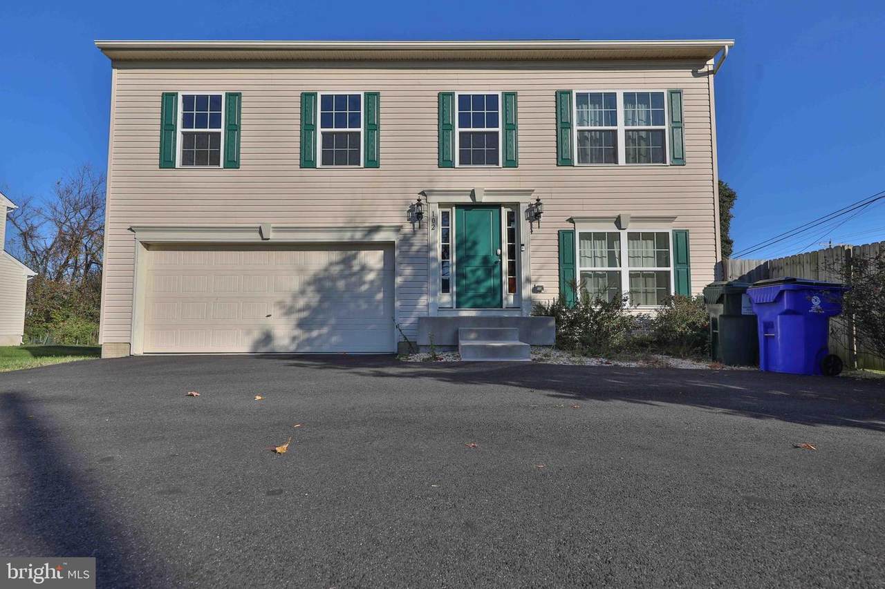 102 Pleasantville Court - Photo 1