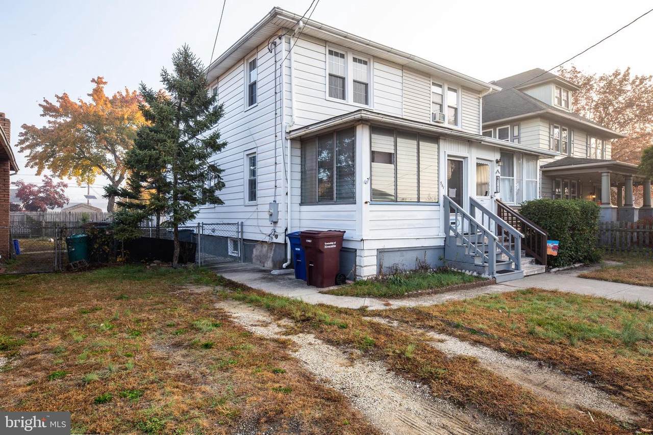 541 Kossuth Street - Photo 1