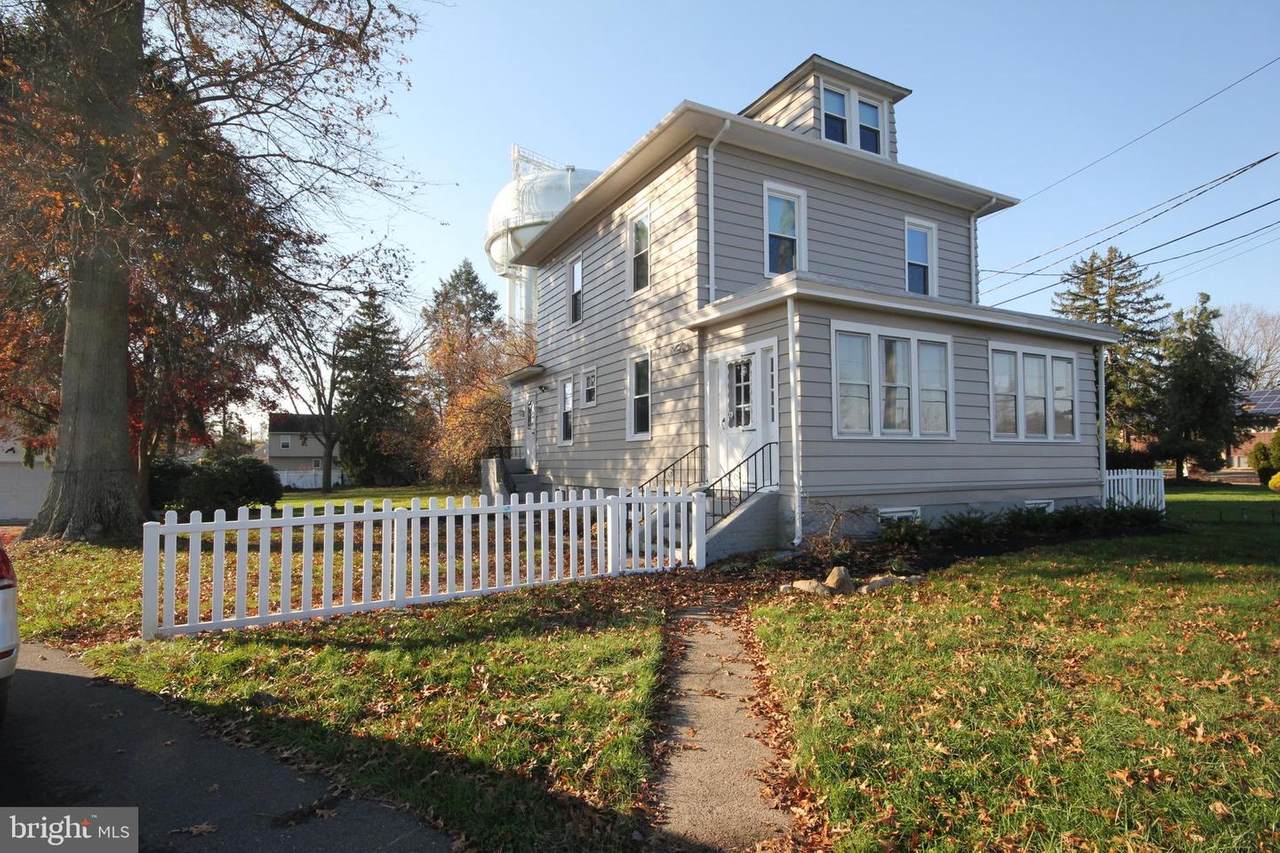 2370 Whitehorse Mercerville - Photo 1