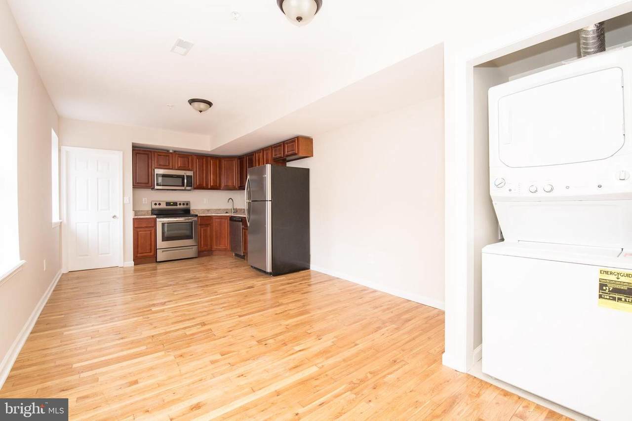 2131 Master Street - Photo 1