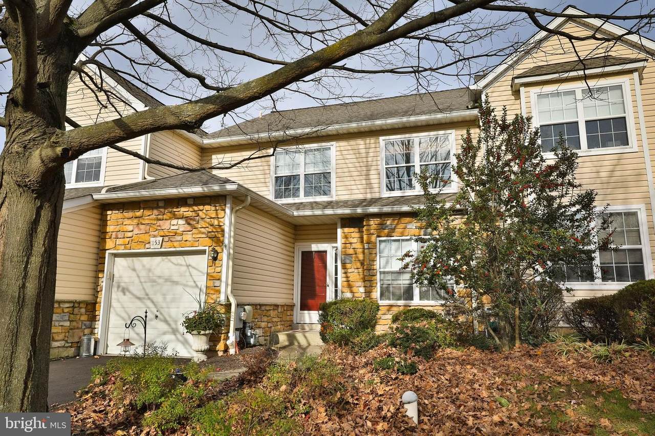 153 Canterbury Lane - Photo 1
