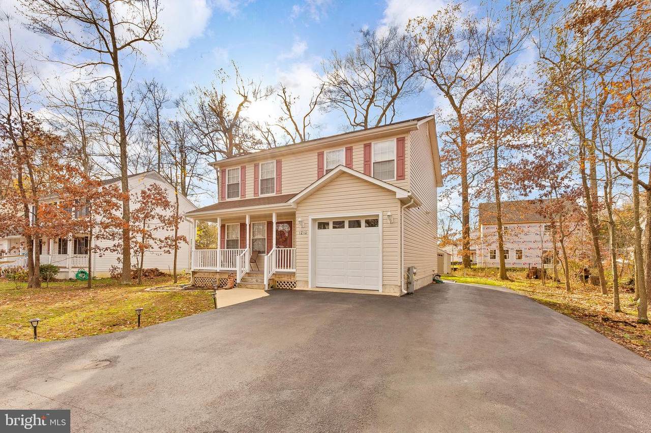 1213 Hawthorne Street - Photo 1