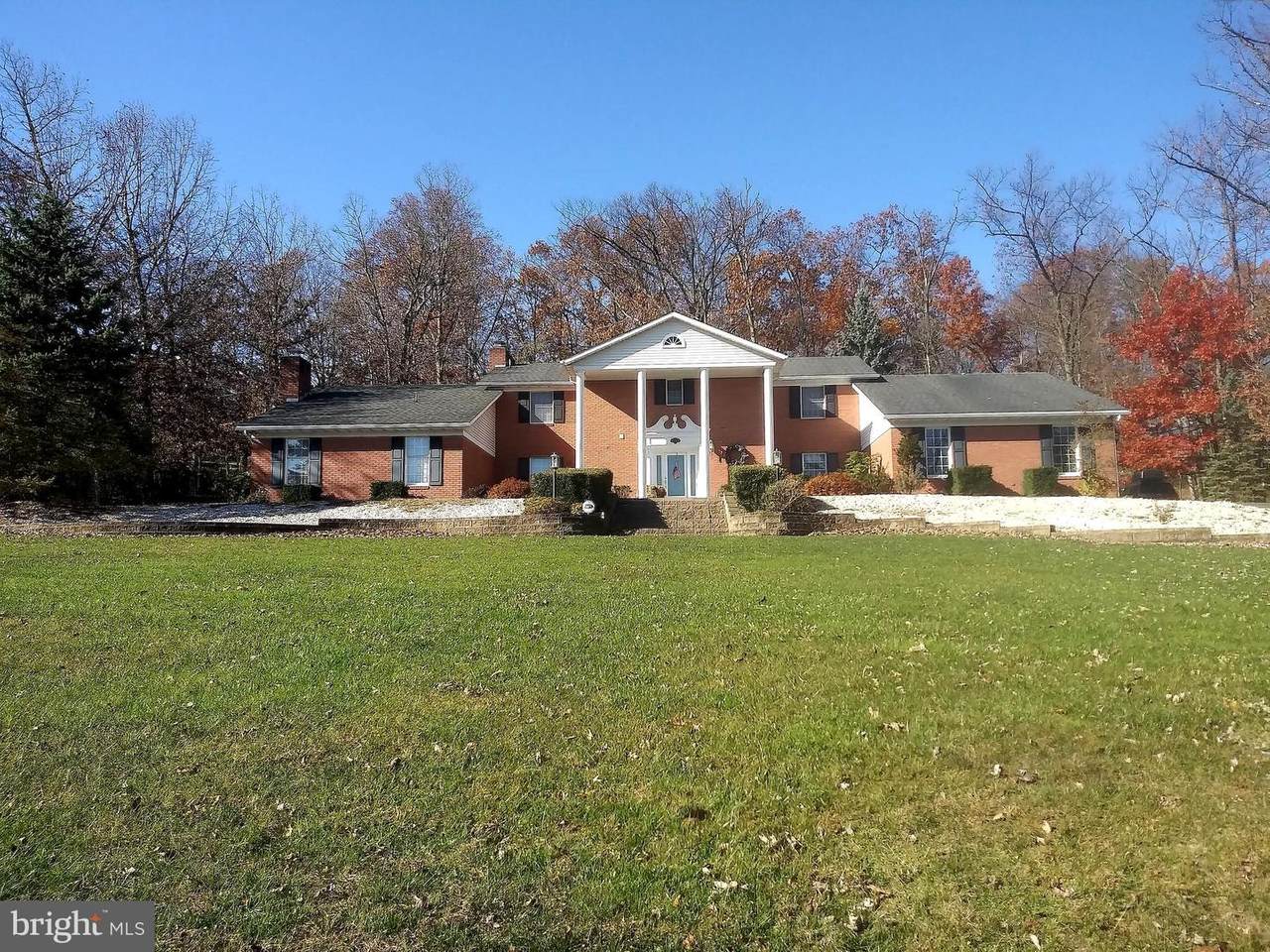 1057 Richwood Avenue - Photo 1