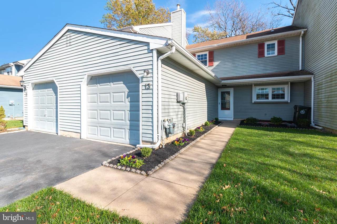 13 Kennebec Court - Photo 1