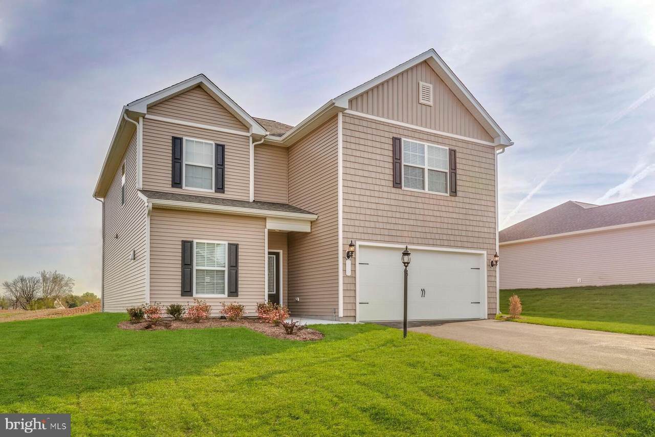 7 Vermeer Lane - Photo 1