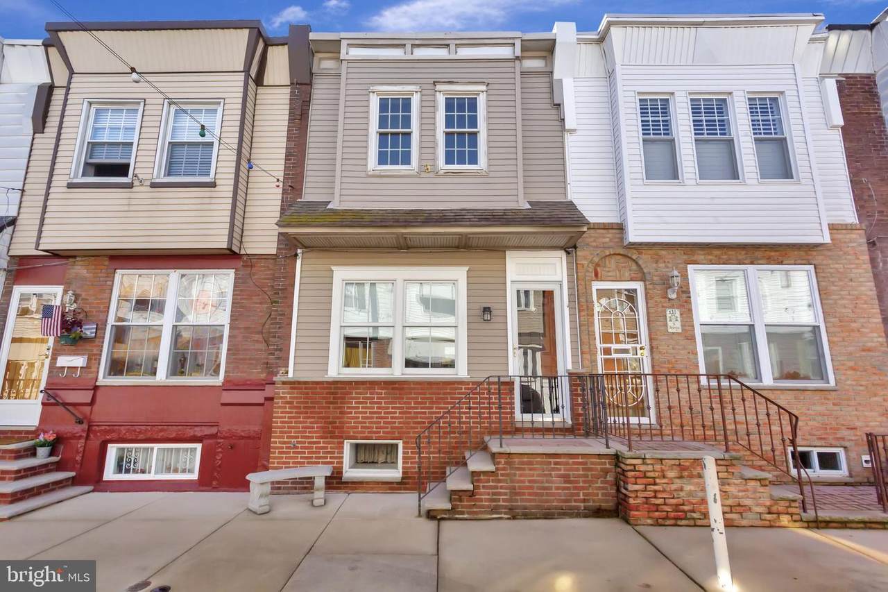 108 Roseberry Street - Photo 1