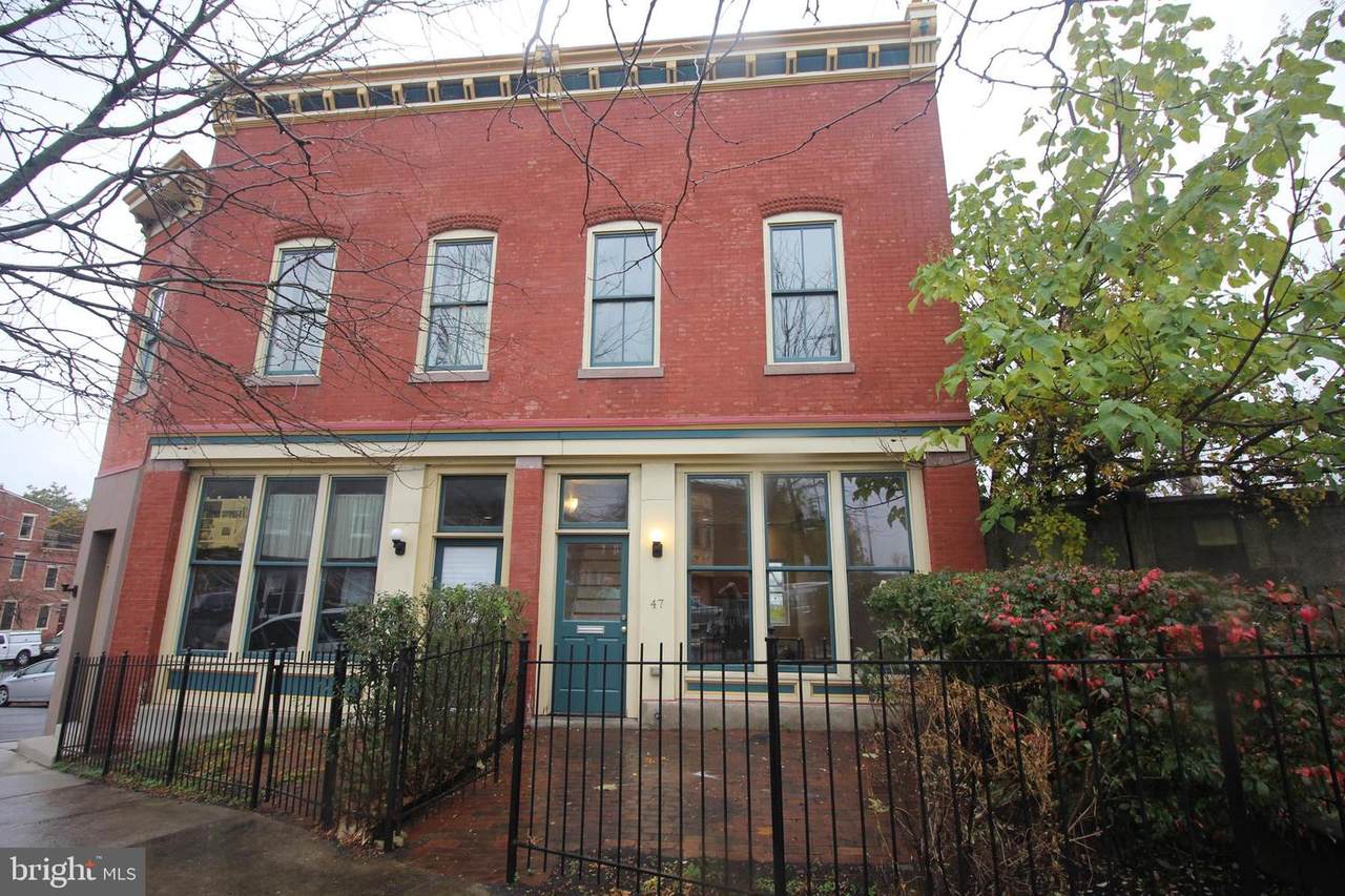 47 Centre Street - Photo 1