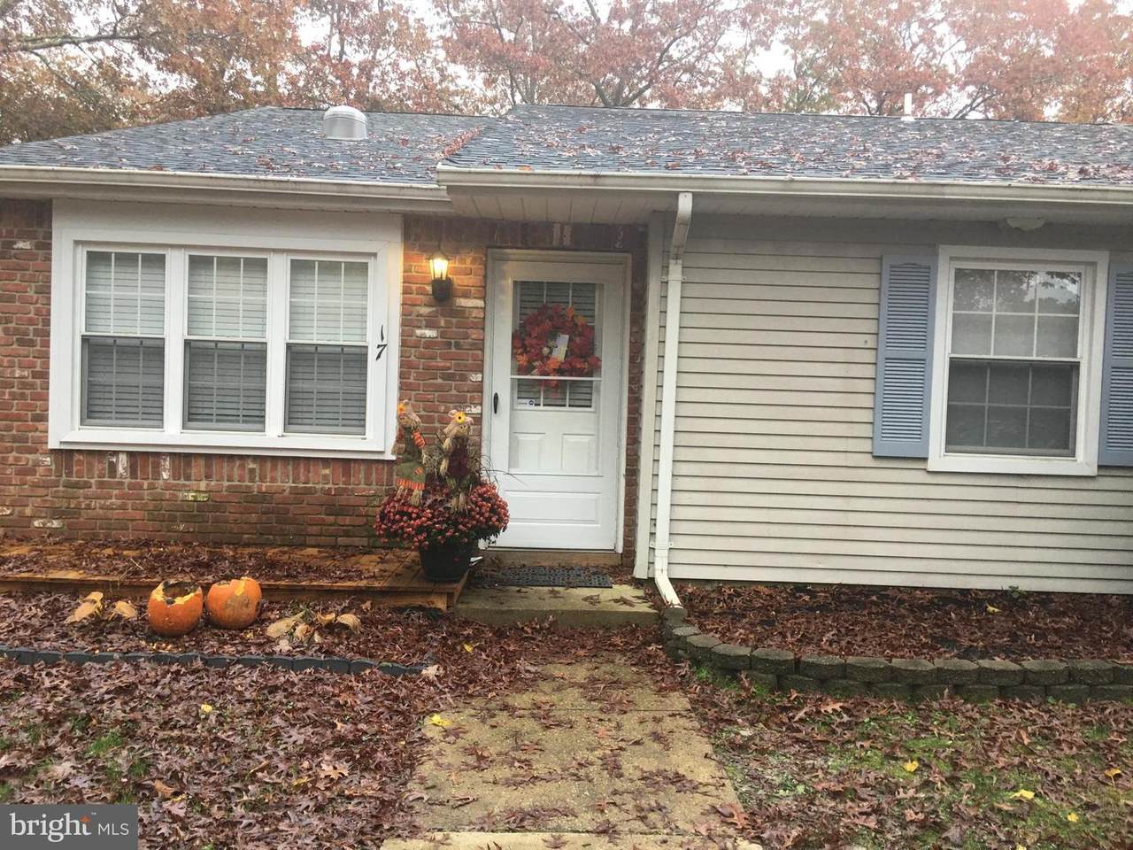 17 Driftwood Drive - Photo 1