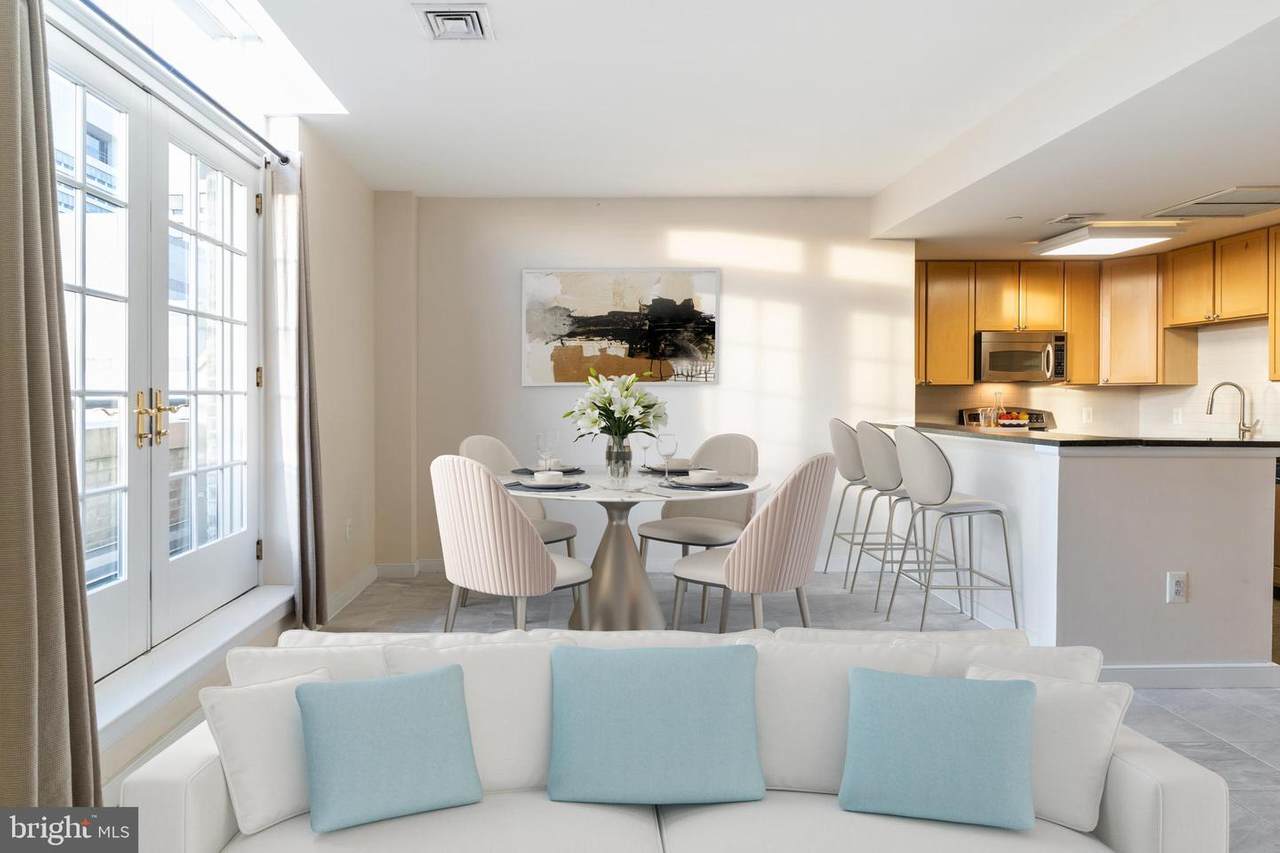 111 15TH Street - Photo 1