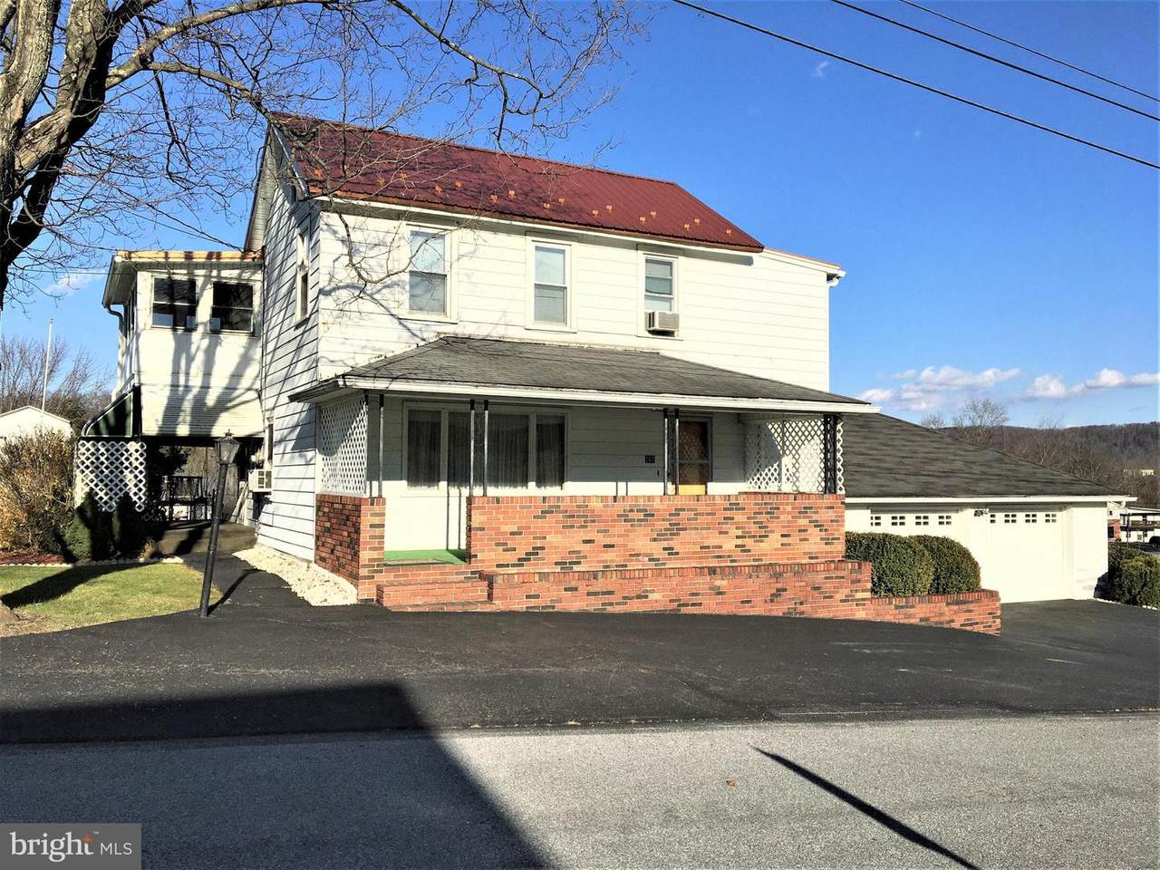161 WOLFSBURG ROAD - Photo 1