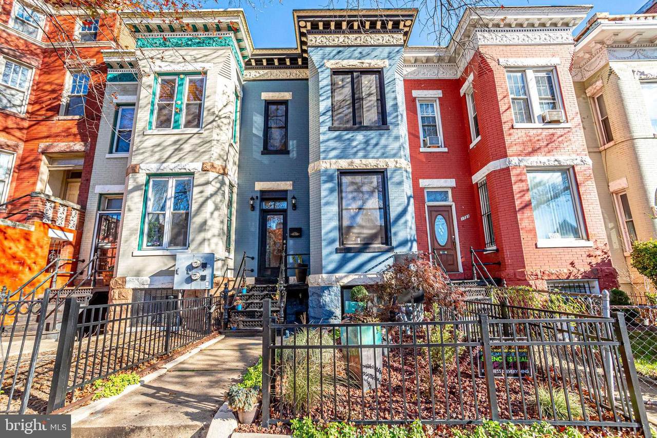 1733 Capitol Street - Photo 1