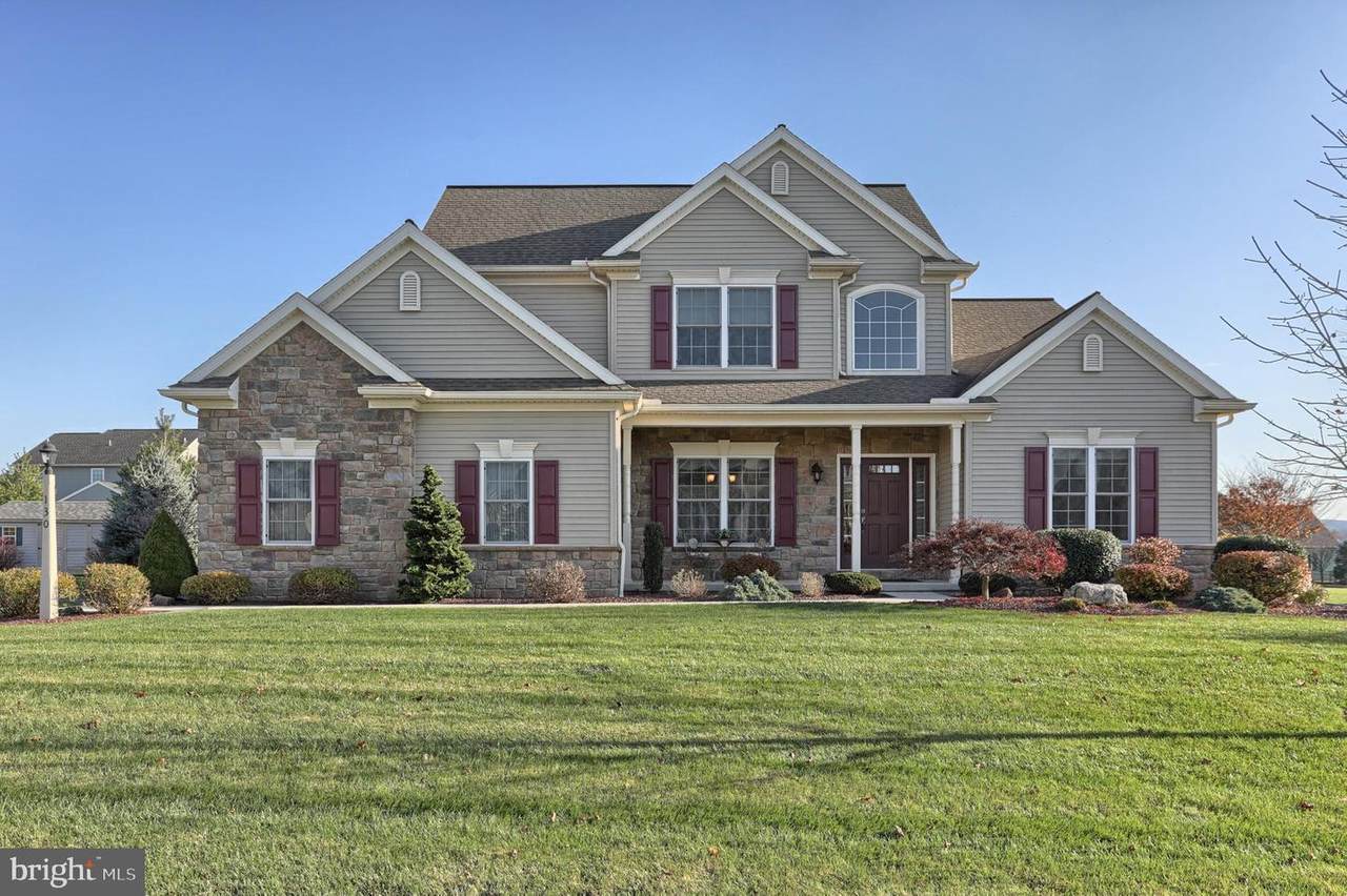 130 Cobblestone Drive - Photo 1