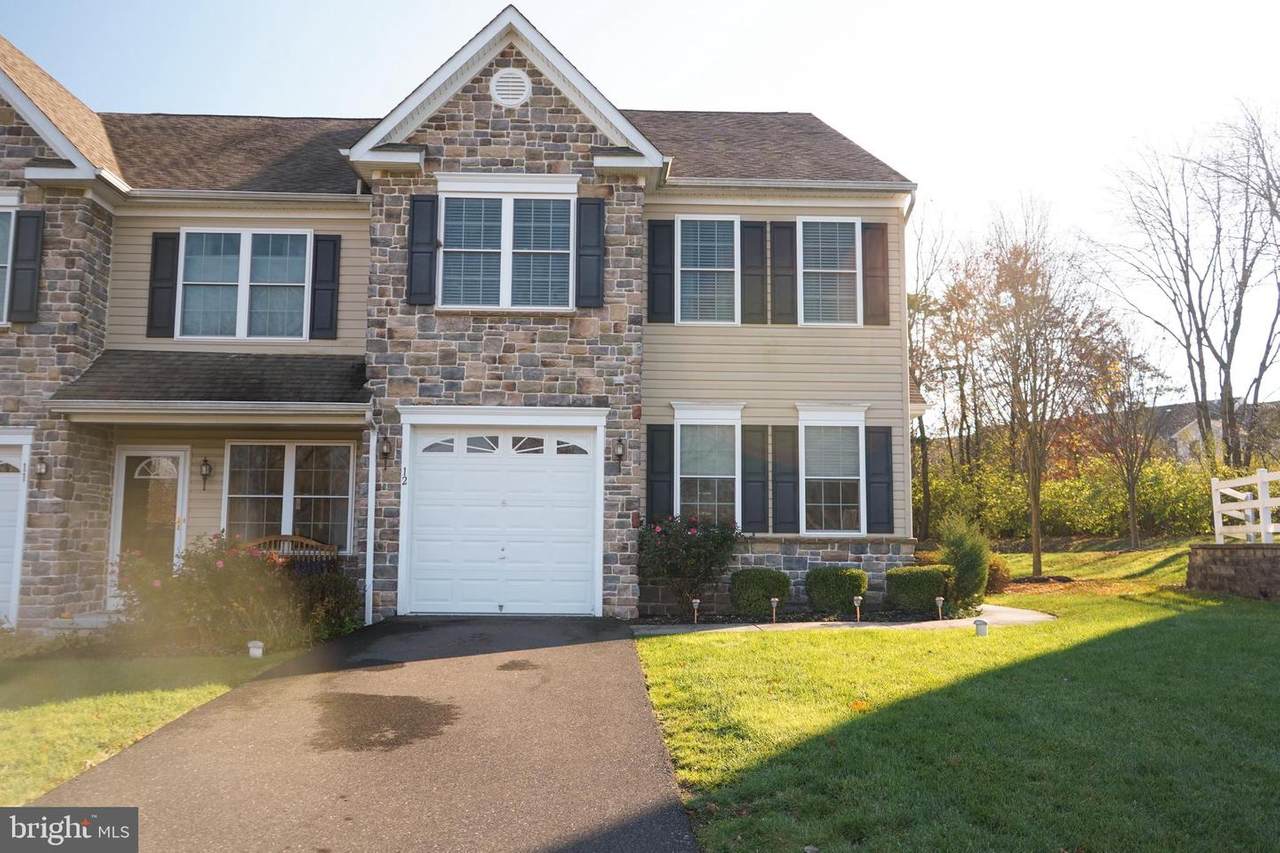 12 Woodspring Circle - Photo 1