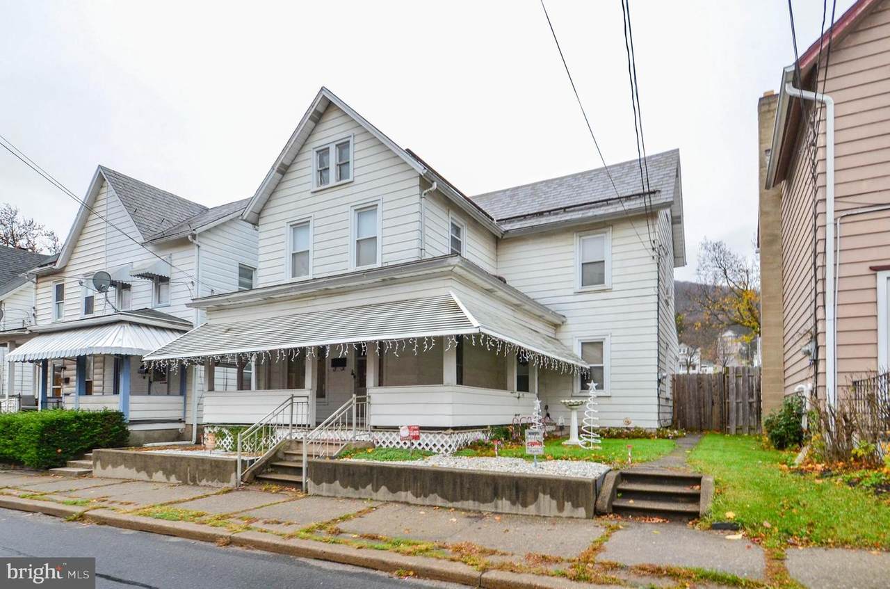 415 Pennsylvania Avenue - Photo 1