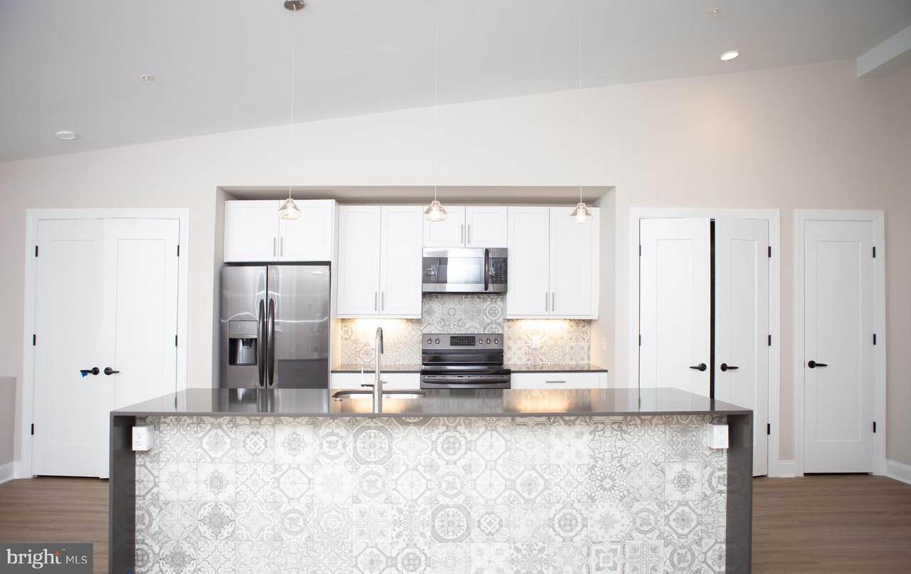 224 9TH Street - Photo 1